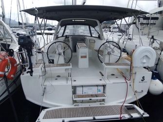 38' Beneteau 2017 Yacht For Sale